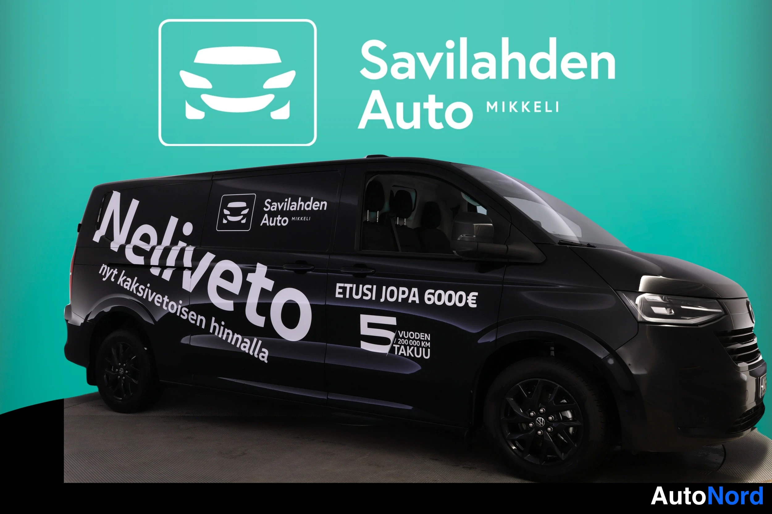 Musta Volkswagen Transporter 2026, etuviisto, keula oikealle, kuva 4
