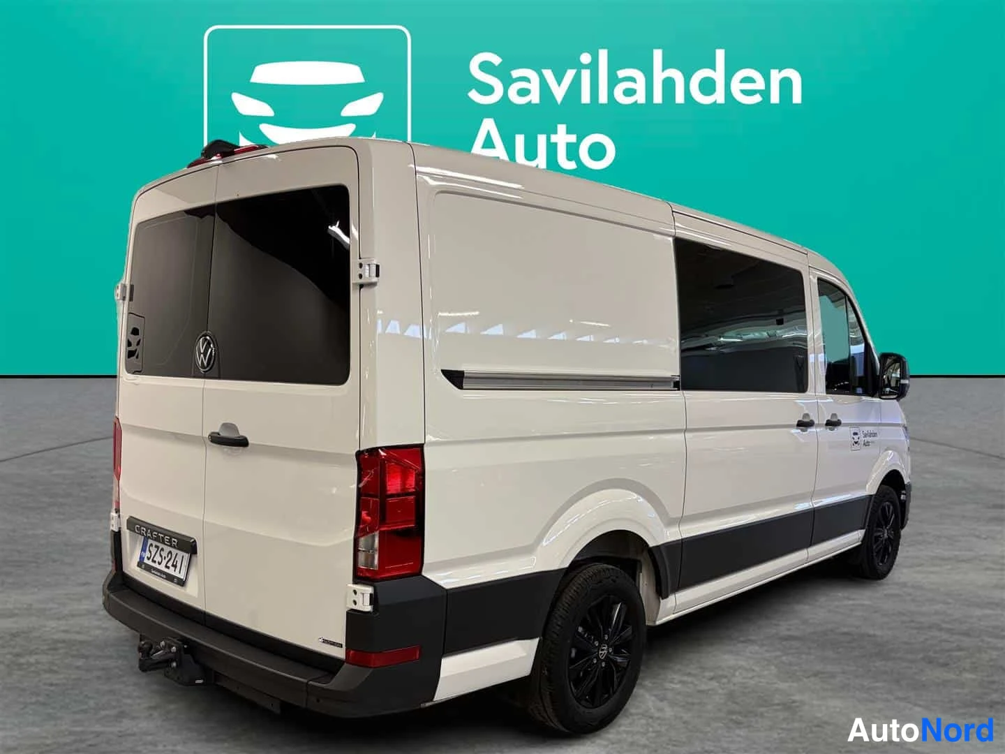 Valkoinen Volkswagen Crafter 2026, takaviisto, kuva 7