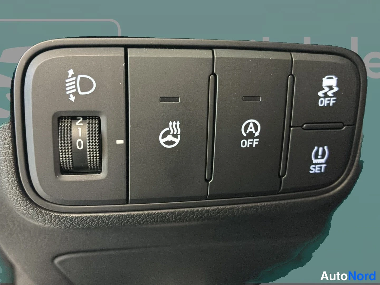 Valkoinen Hyundai Bayon 2026, yksityiskohta, kuva 16