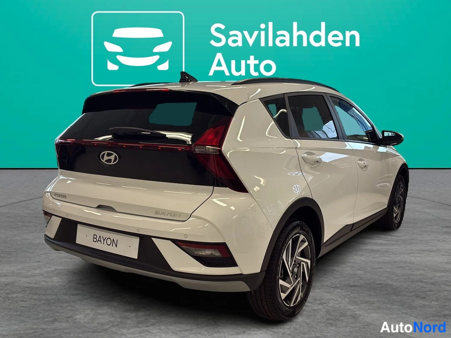 Valkoinen Hyundai Bayon 2026, takaviisto, kuva 4