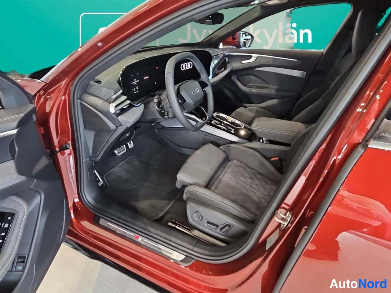 Punainen Audi A6 2025, ohjaamo, kuva 10