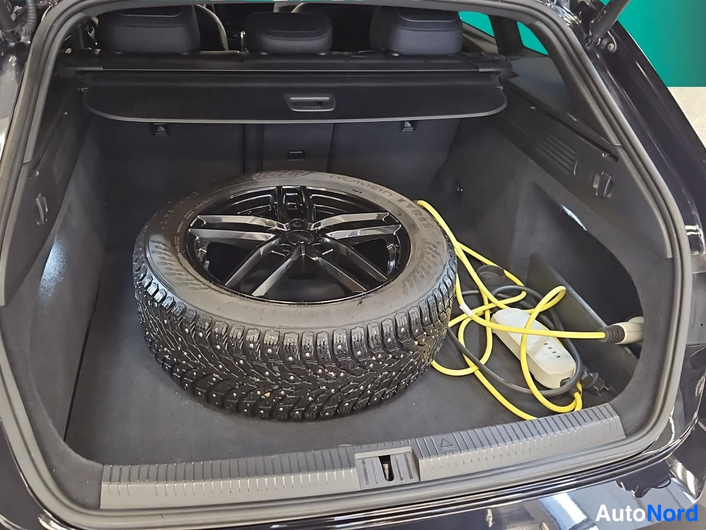 Black Volkswagen Arteon 2021, boot, photo 17