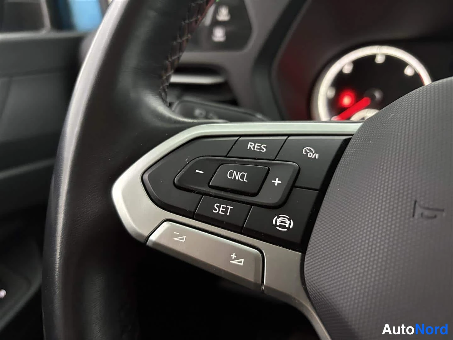 Blå Volkswagen Caddy 2021, detalj, bild 31