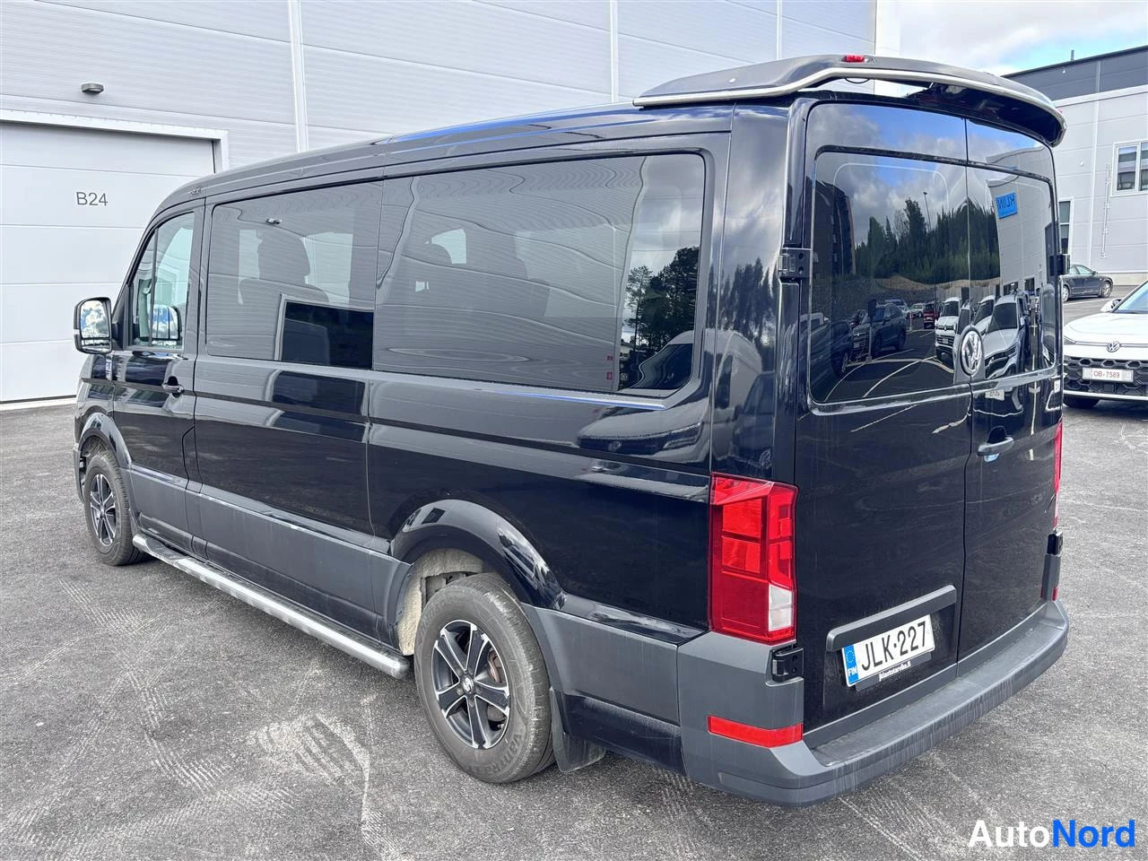 Black Volkswagen Crafter 2020, rear three-quarter, photo 4
