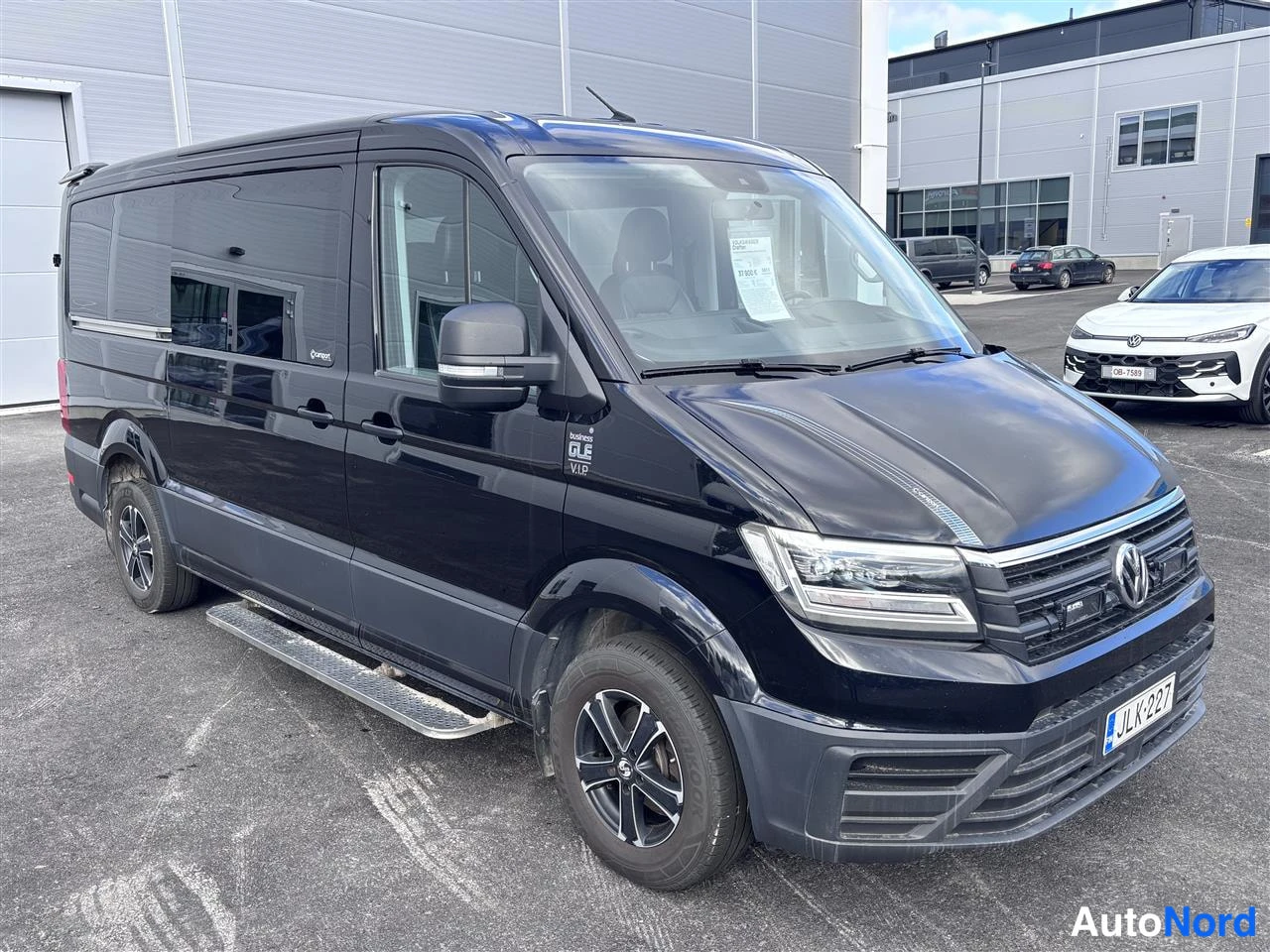 Black Volkswagen Crafter 2020, front three-quarter, nose to the right, photo 2