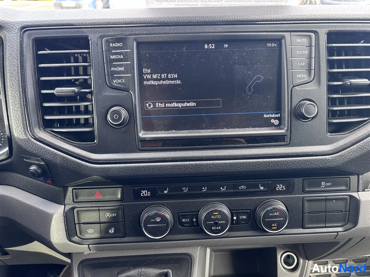 Black Volkswagen Crafter 2020, cockpit, photo 10
