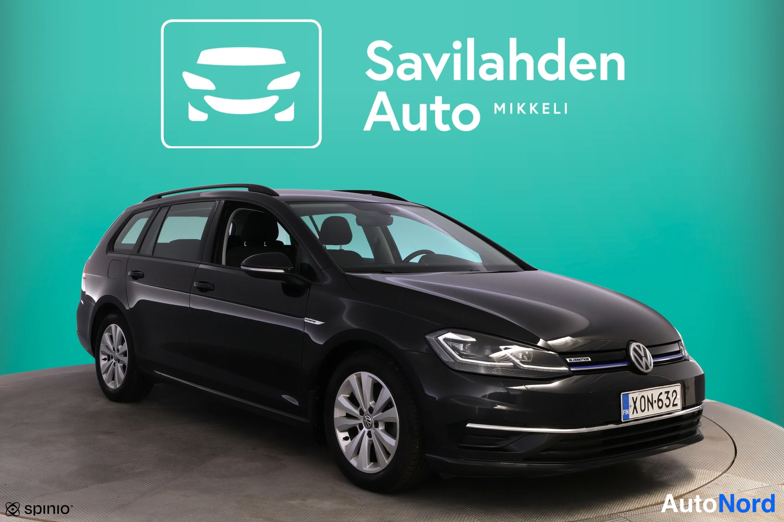 Musta Volkswagen Golf 2018, etuviisto, keula oikealle, kuva 6
