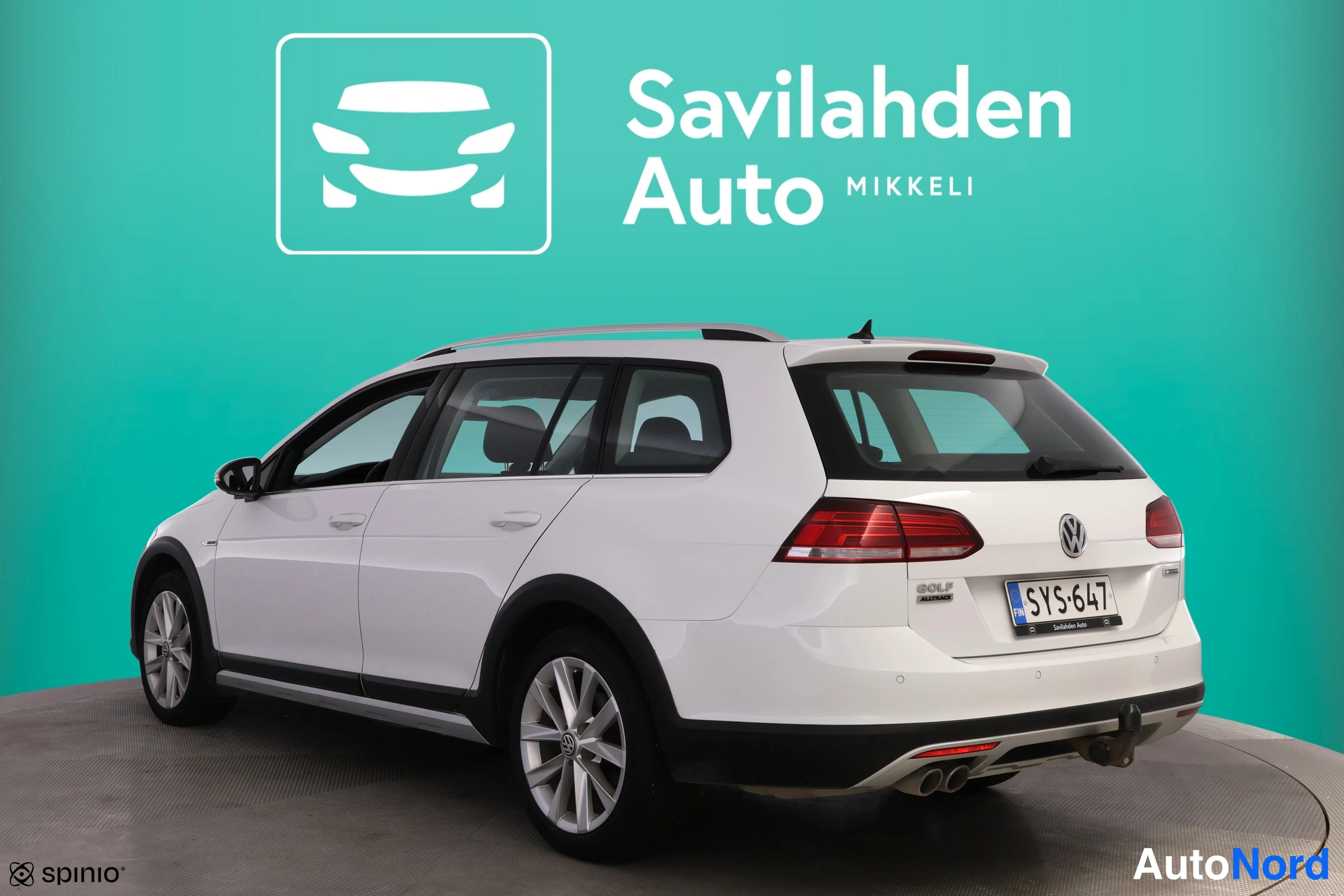 Valkoinen Volkswagen Golf 2019, takaviisto, kuva 10
