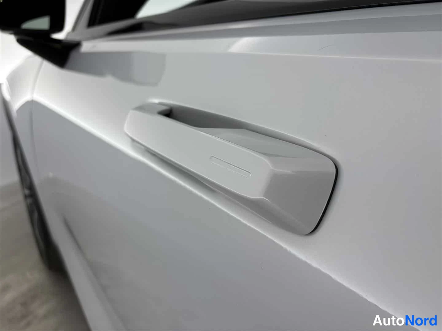 Harmaa Polestar 2 2022, yksityiskohta, kuva 36