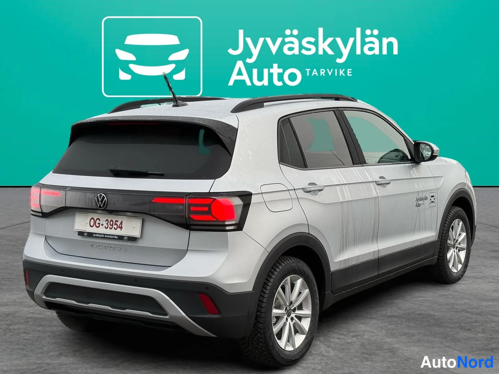 Harmaa Volkswagen T-Cross 2026, takaviisto, kuva 4