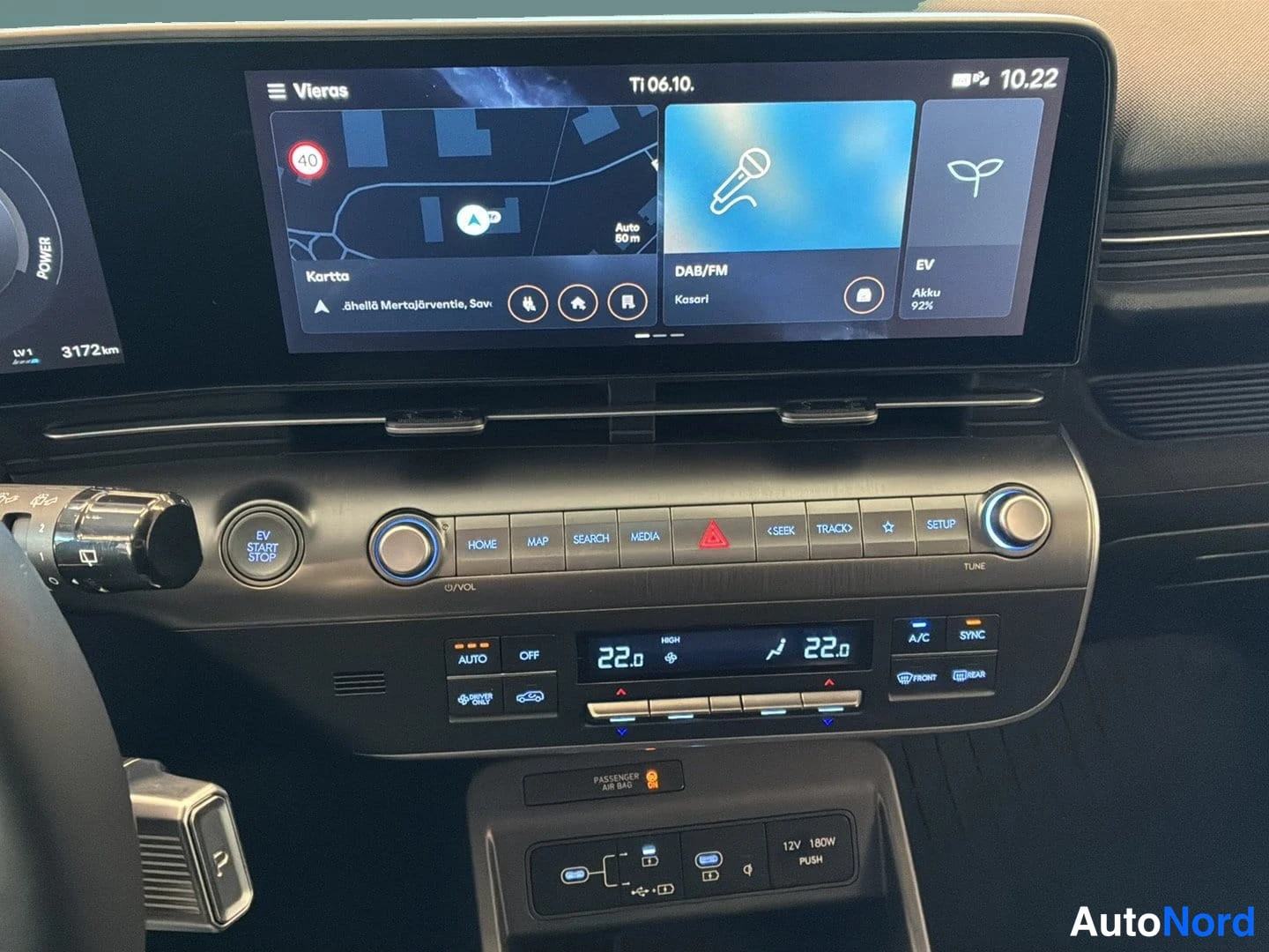 Musta Hyundai KONA Electric 2026, yksityiskohta, kuva 12