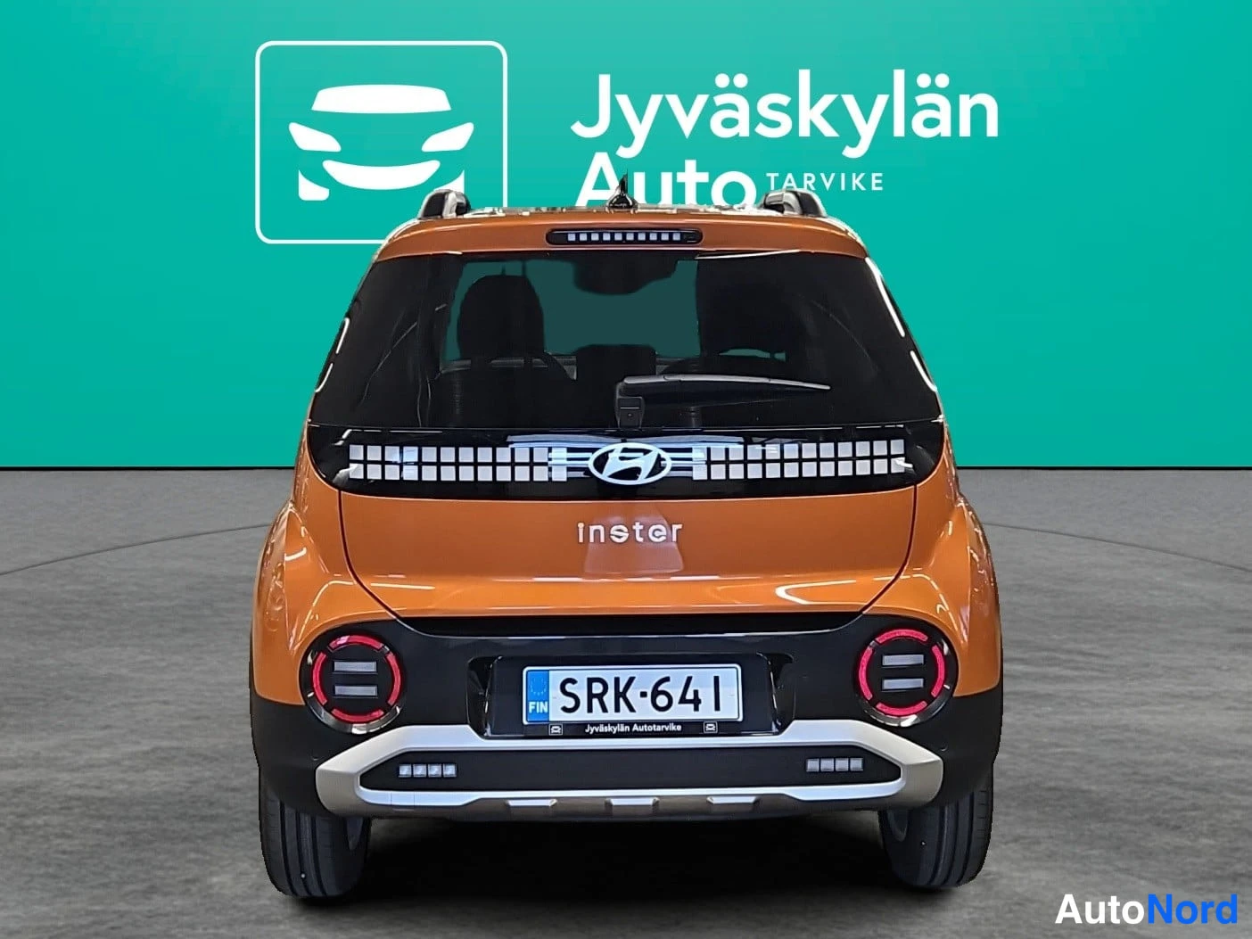 Oranssi Hyundai Inster 2026, takaa, kuva 9
