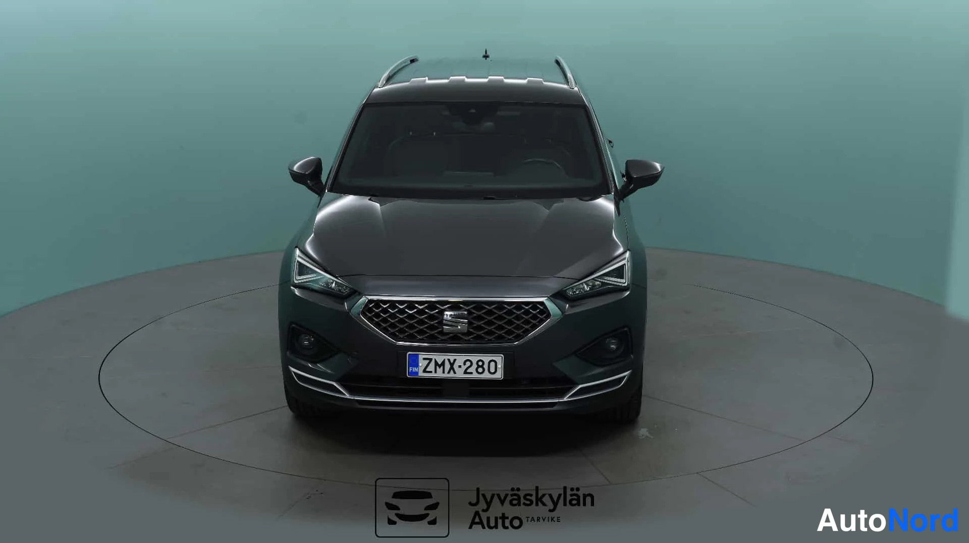 Harmaa Seat Tarraco 2020, edestä, kuva 7