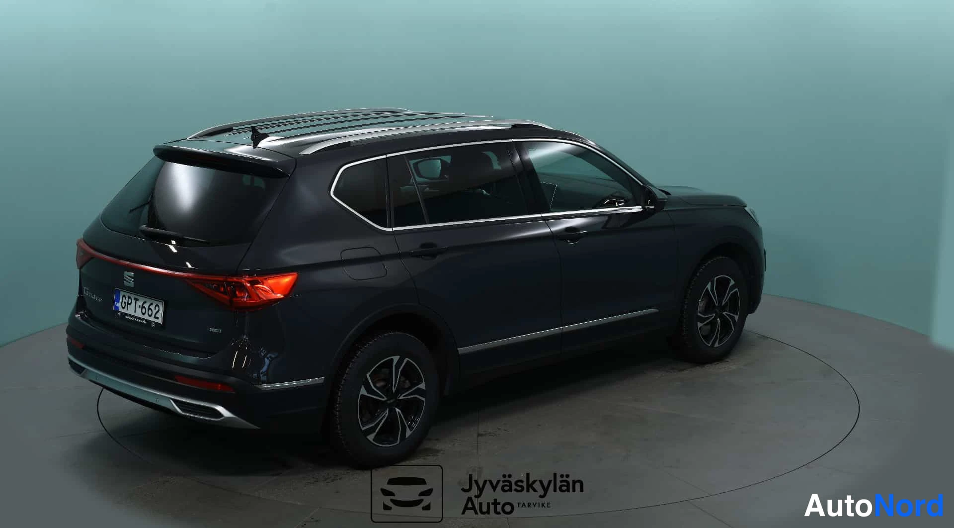 Harmaa Seat Tarraco 2023, takaviisto, kuva 8