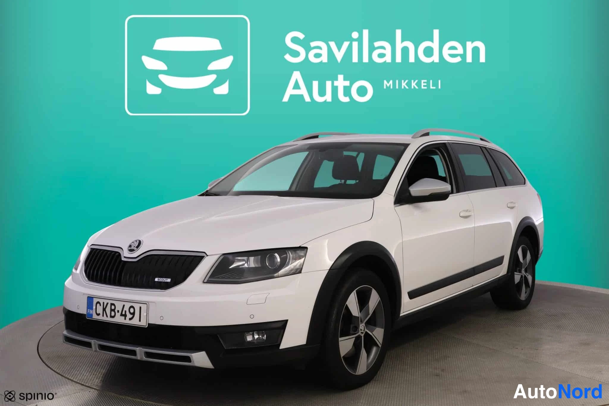 Skoda Octavia Combi 2,0 TDI 184 4x4 Scout DSG 2015