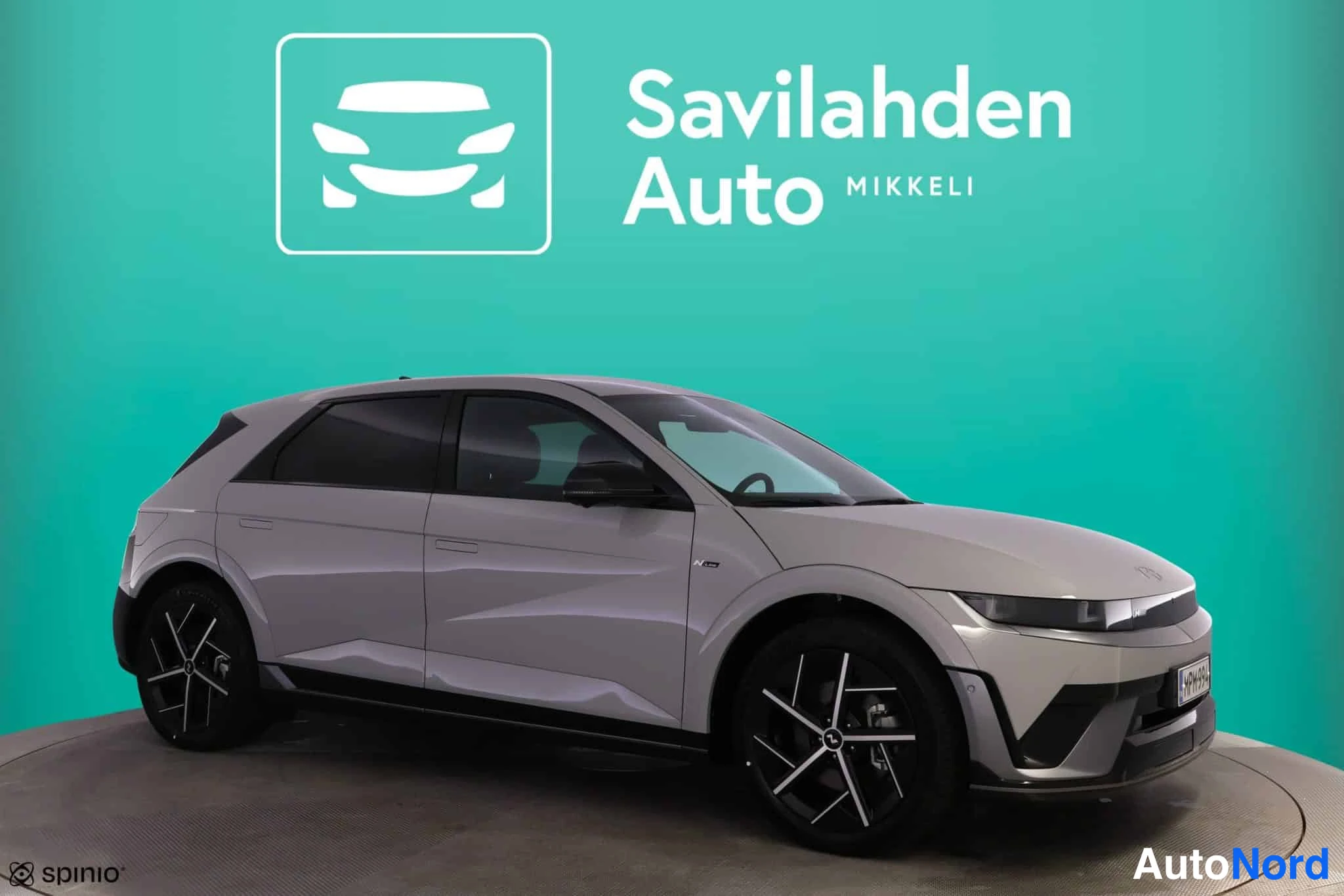 Harmaa Hyundai IONIQ 5 2026, etuviisto, keula oikealle, kuva 3
