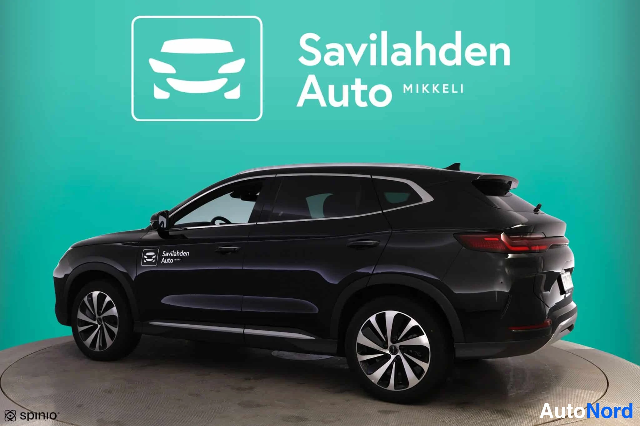Musta BYD Seal U 2026, takaviisto, kuva 10