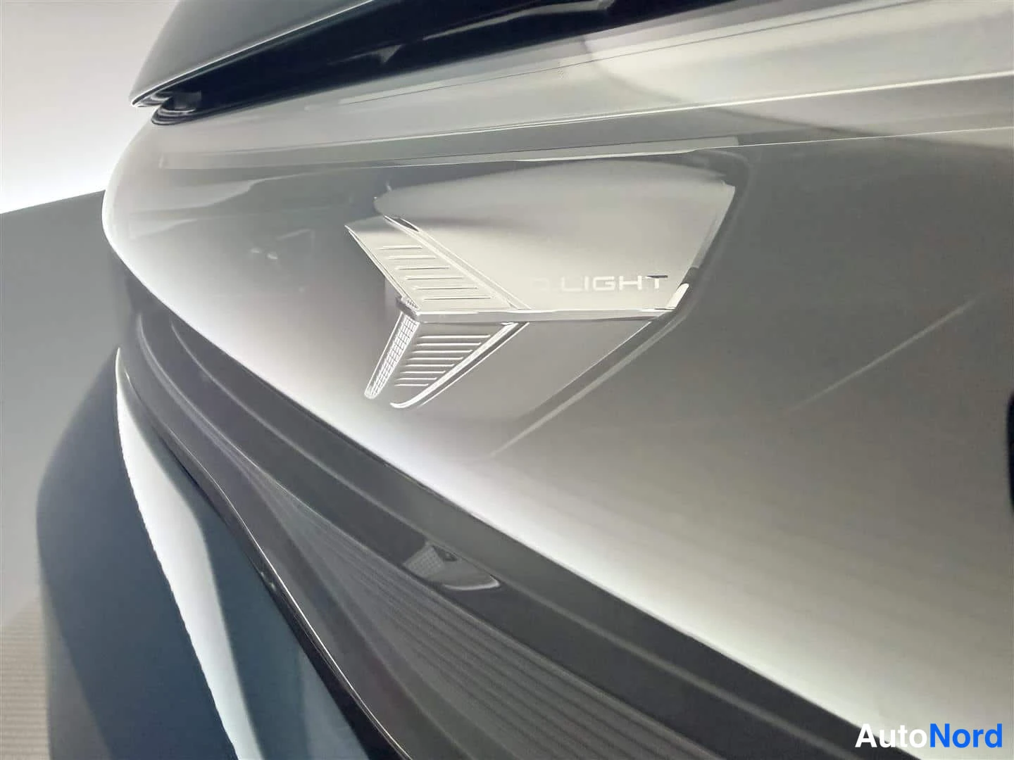 Sininen Volkswagen Tiguan 2026, yksityiskohta, kuva 25