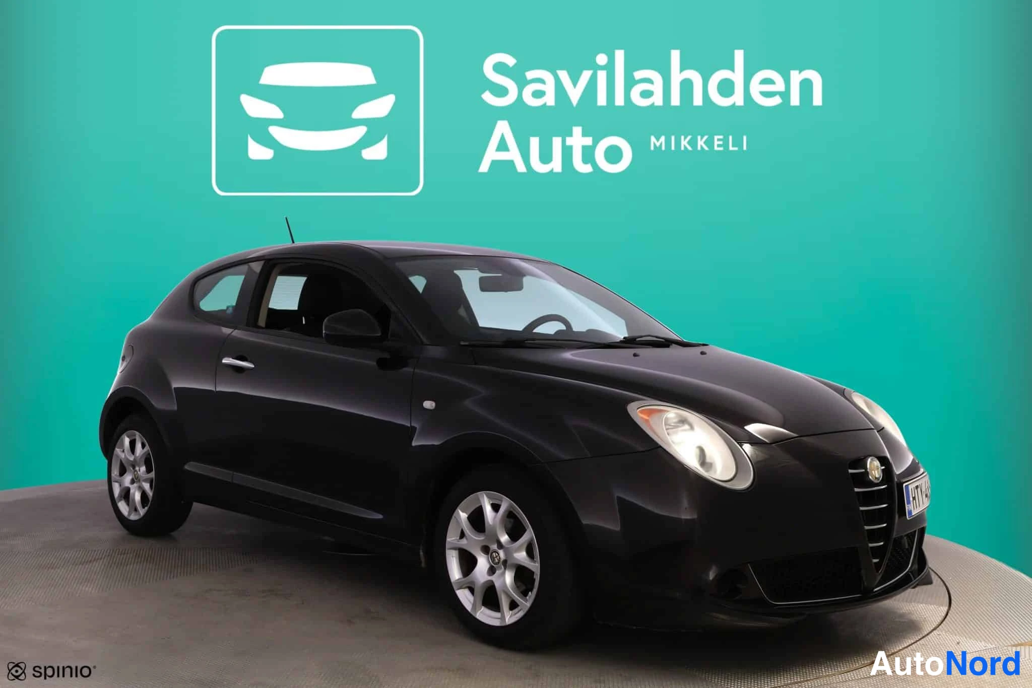 Musta Alfa Romeo Mito 2011, etuviisto, keula oikealle, kuva 5