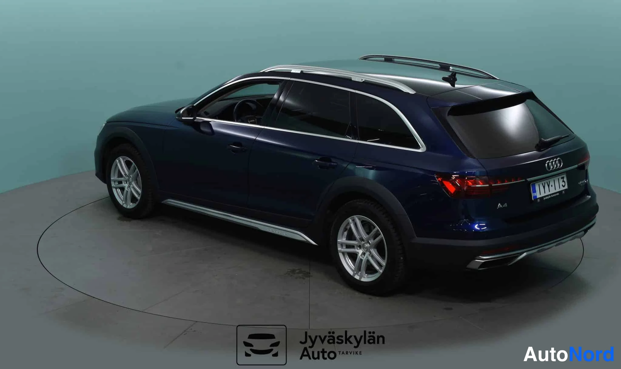 Sininen Audi A4 allroad quattro 2021, takaviisto, kuva 13