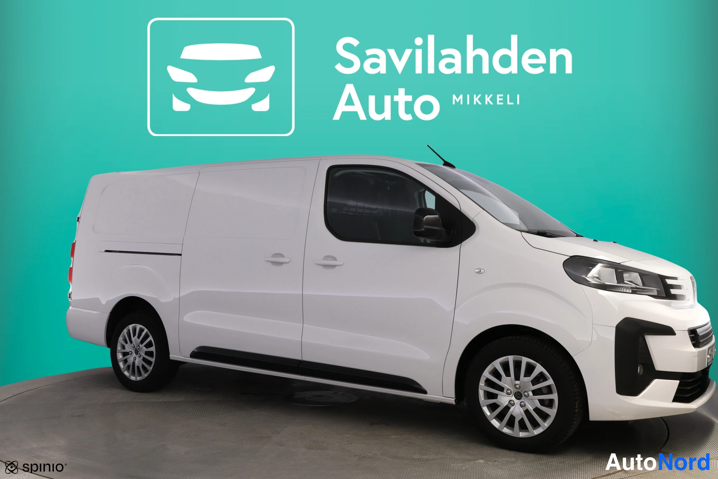 Valkoinen Peugeot Expert 2026, etuviisto, keula oikealle, kuva 4