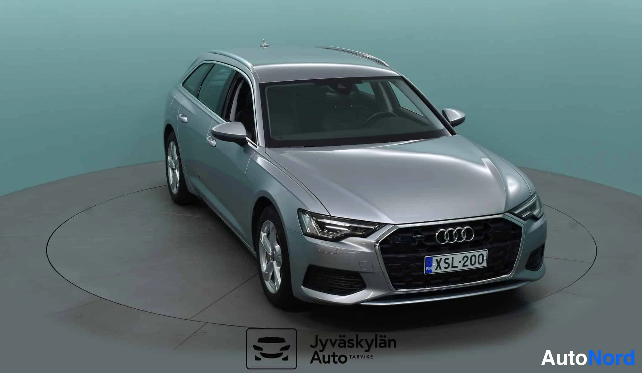Hopea Audi A6 Avant 2024, etuviisto, keula oikealle, kuva 5
