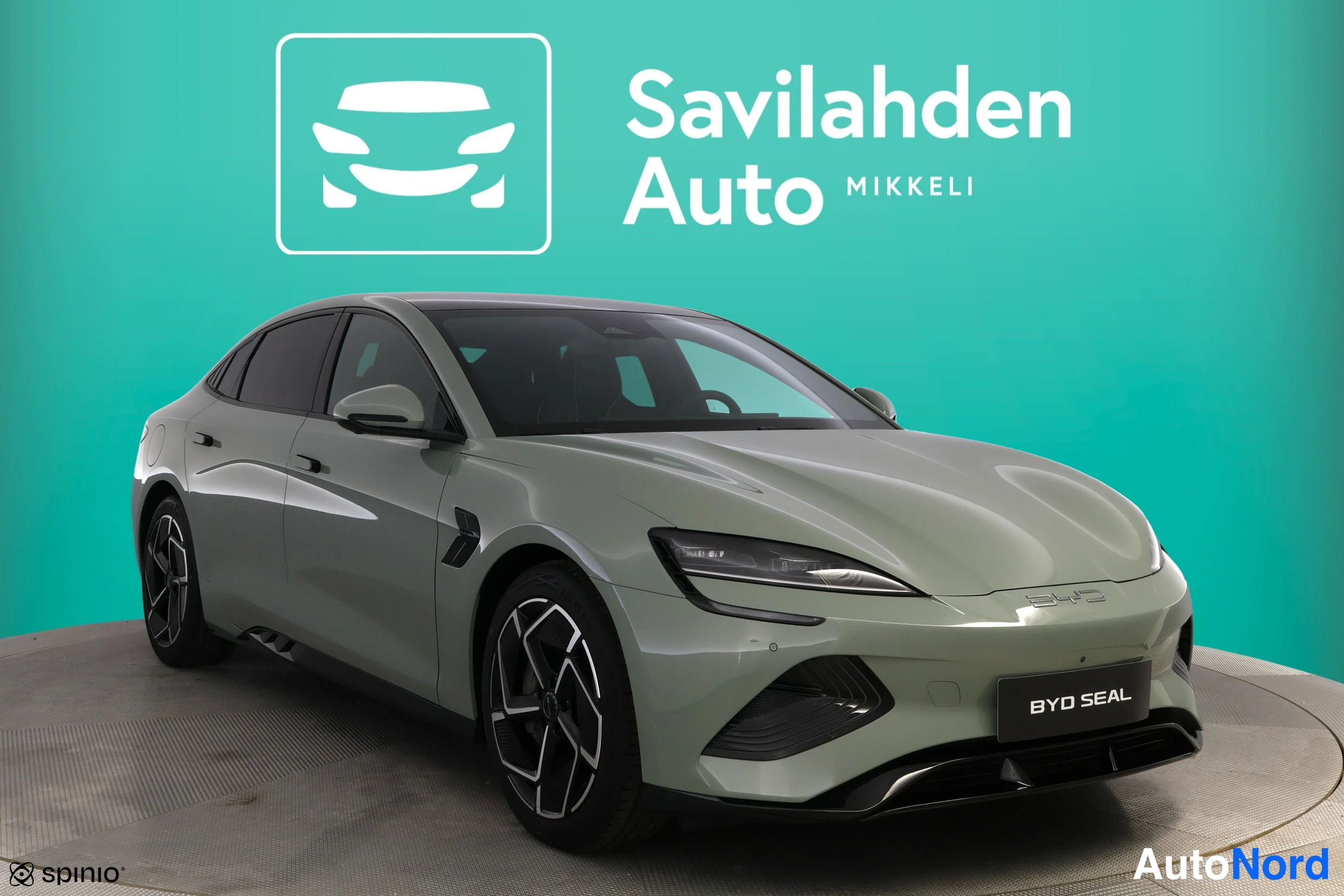 Vihreä BYD Seal 2026, etuviisto, keula oikealle, kuva 6