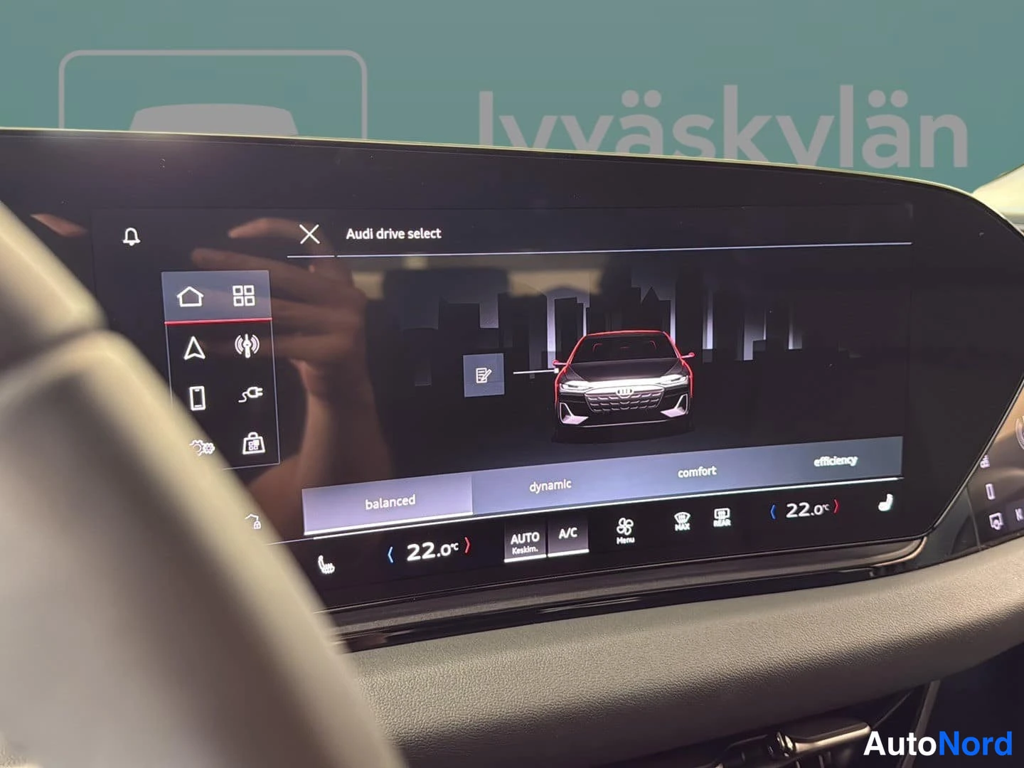 Valkoinen Audi A6 e-tron 2025, yksityiskohta, kuva 18