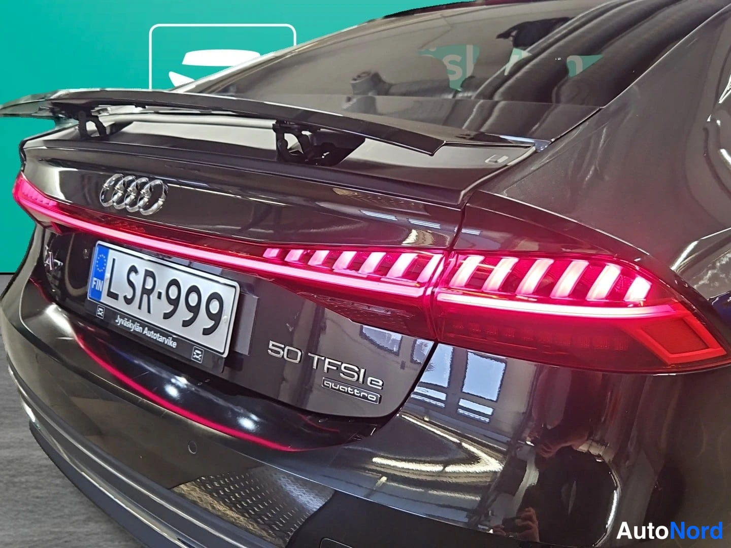 Harmaa Audi A7 2021, takaa, kuva 10