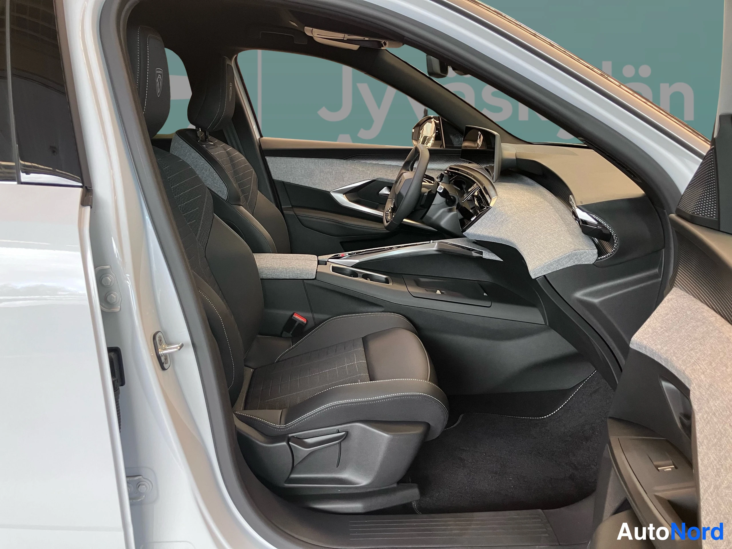 Valkoinen Peugeot 3008 2026, ohjaamo, kuva 14