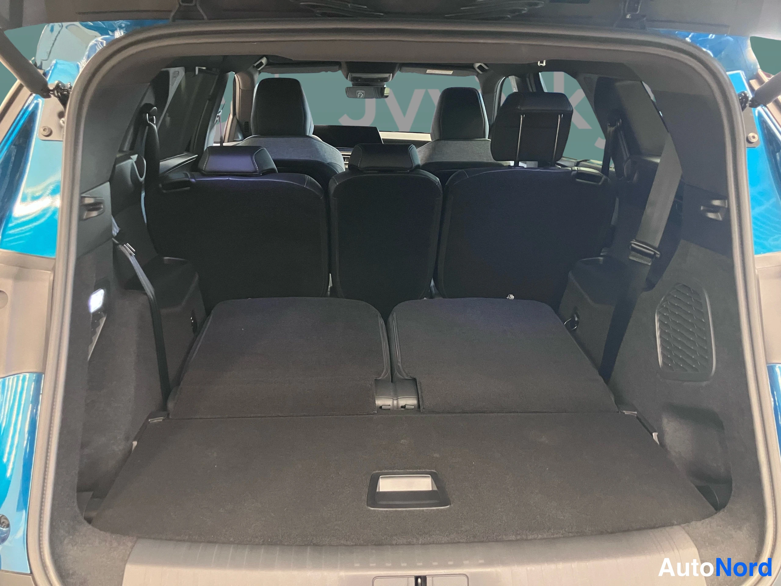 Sininen Peugeot 5008 2026, tavaratila, kuva 22