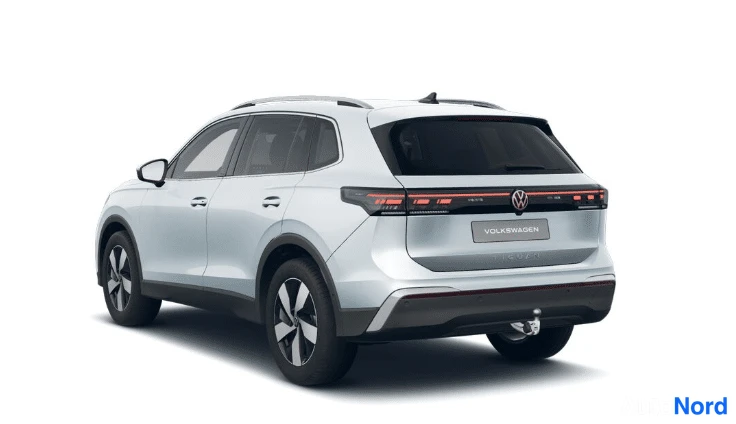 Harmaa Volkswagen Tiguan 2026, takaviisto, kuva 3