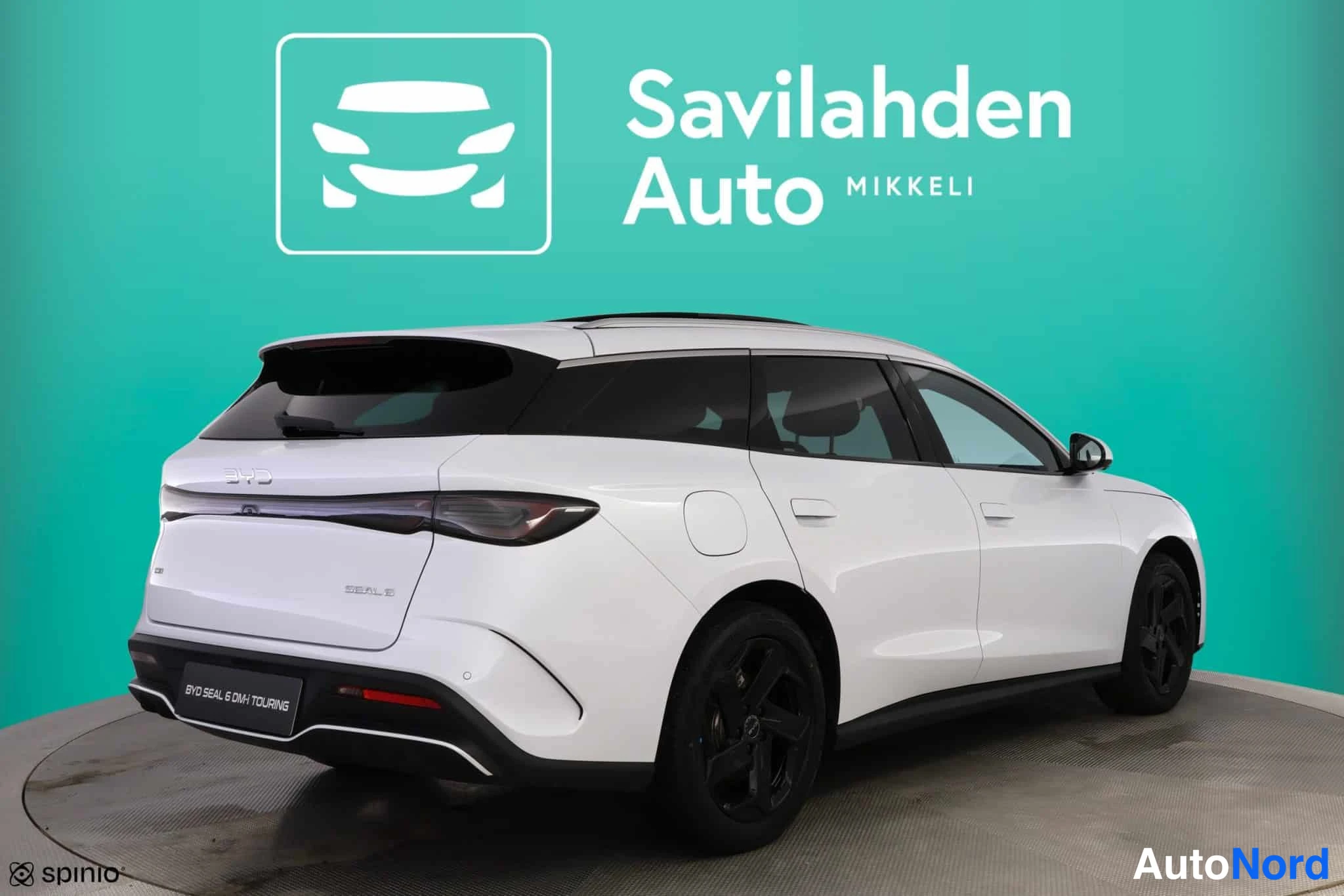 Valkoinen BYD Seal 2025, takaviisto, kuva 12