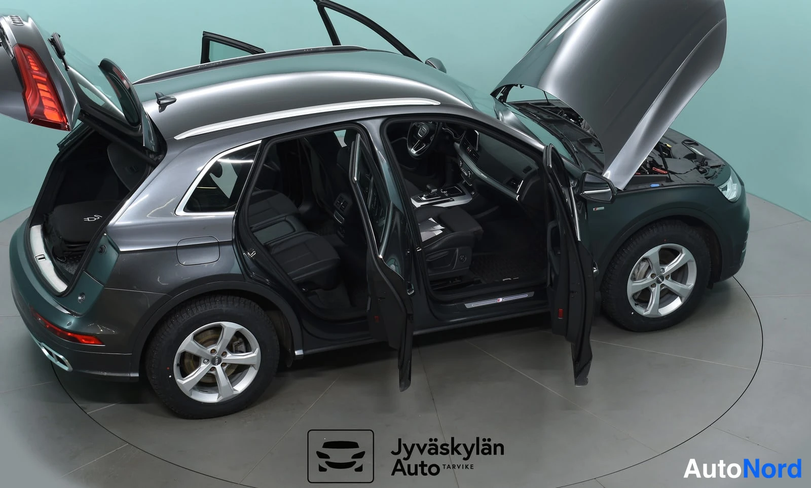 Harmaa Audi Q5 2019, takaviisto, kuva 9