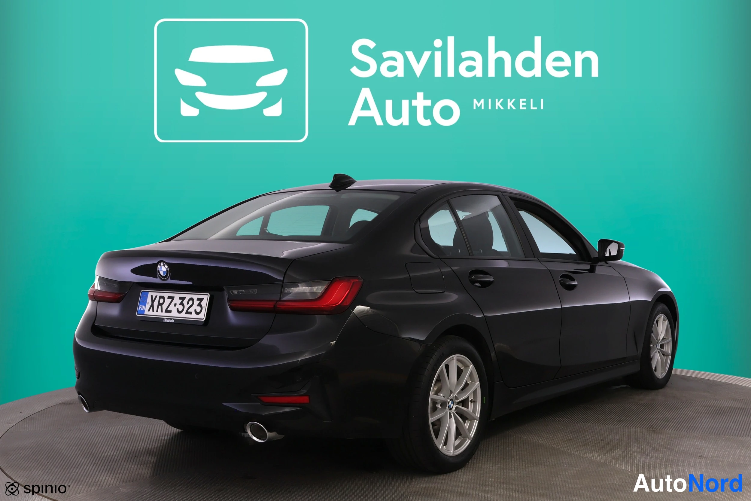 Musta BMW 320 2021, takaviisto, kuva 10