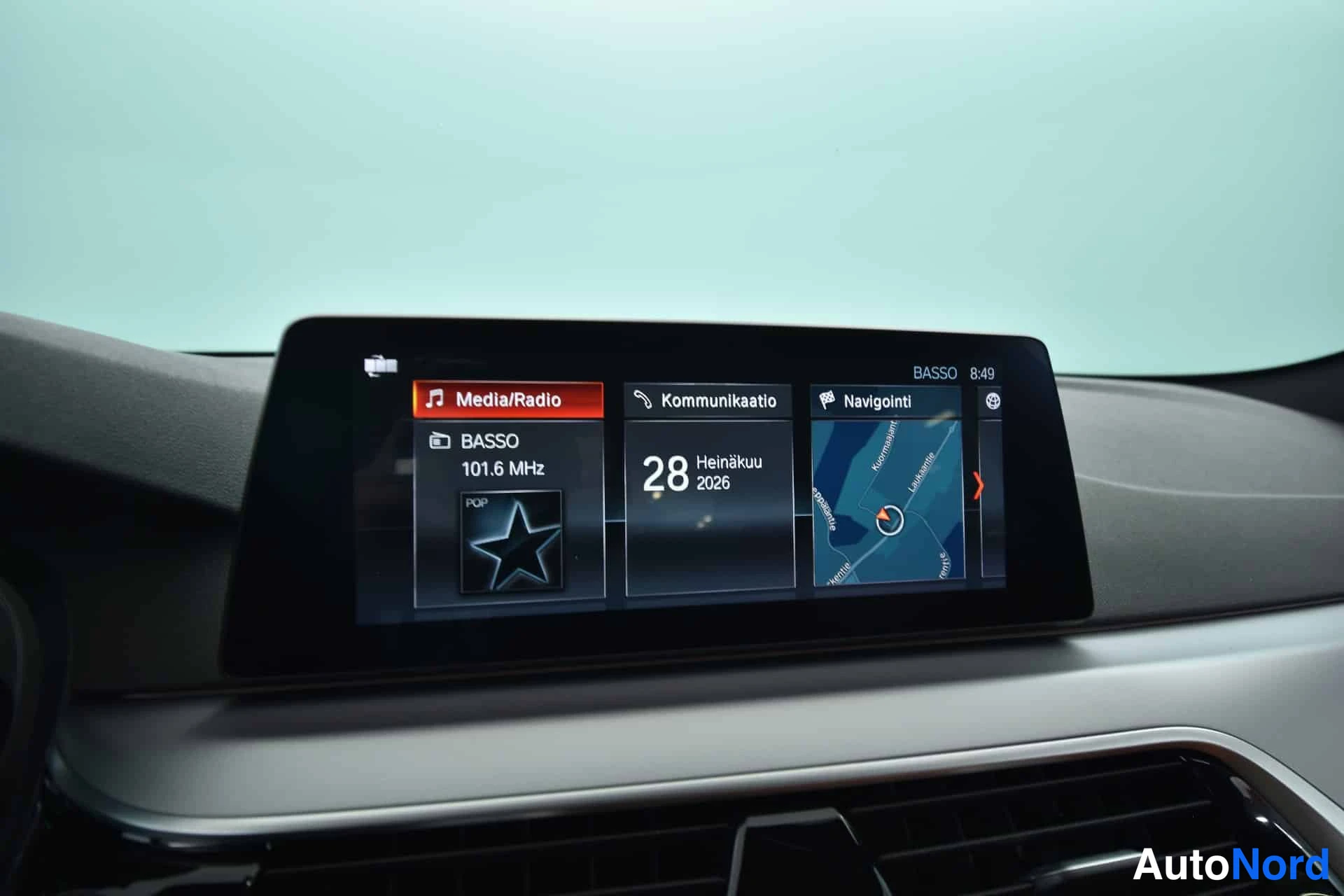 Sininen BMW 520d xDrive 2019, yksityiskohta, kuva 22