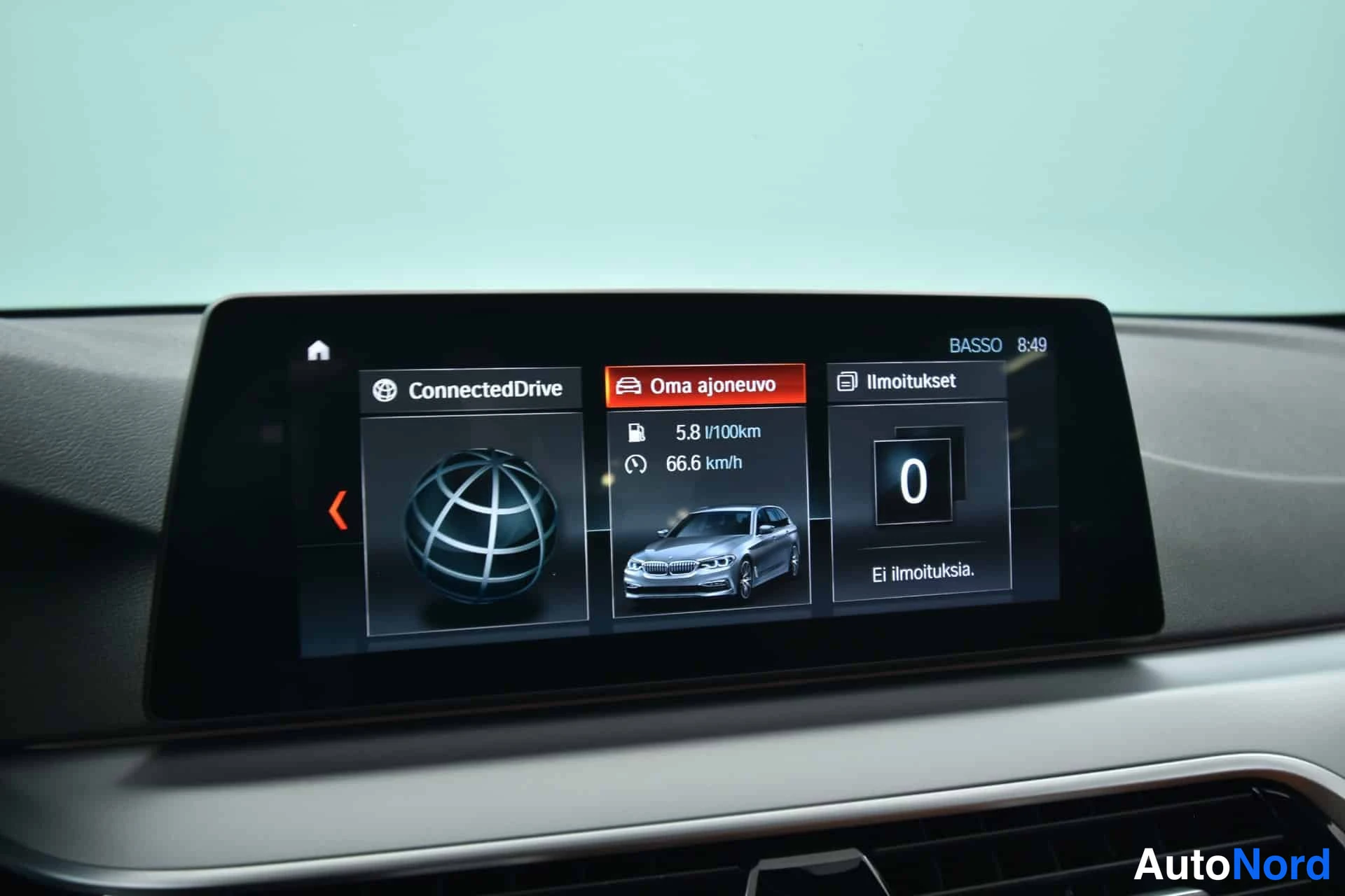 Sininen BMW 520d xDrive 2019, yksityiskohta, kuva 23