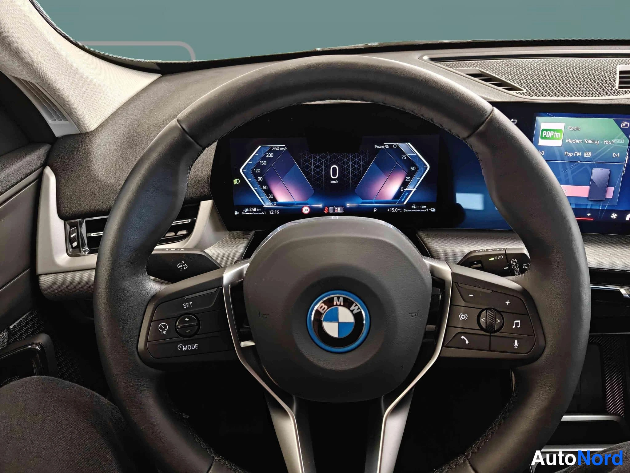 Musta BMW X1 2026, yksityiskohta, kuva 31