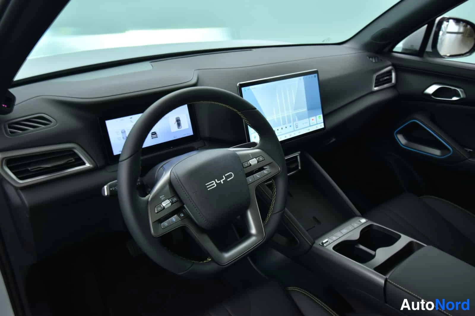 Valkoinen BYD Atto 2 2026, ohjaamo, kuva 17