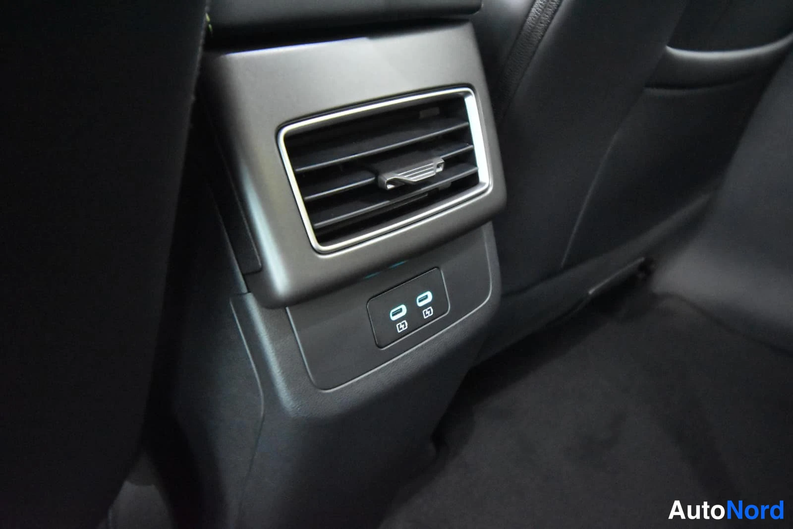 Valkoinen BYD Atto 2 2026, yksityiskohta, kuva 28