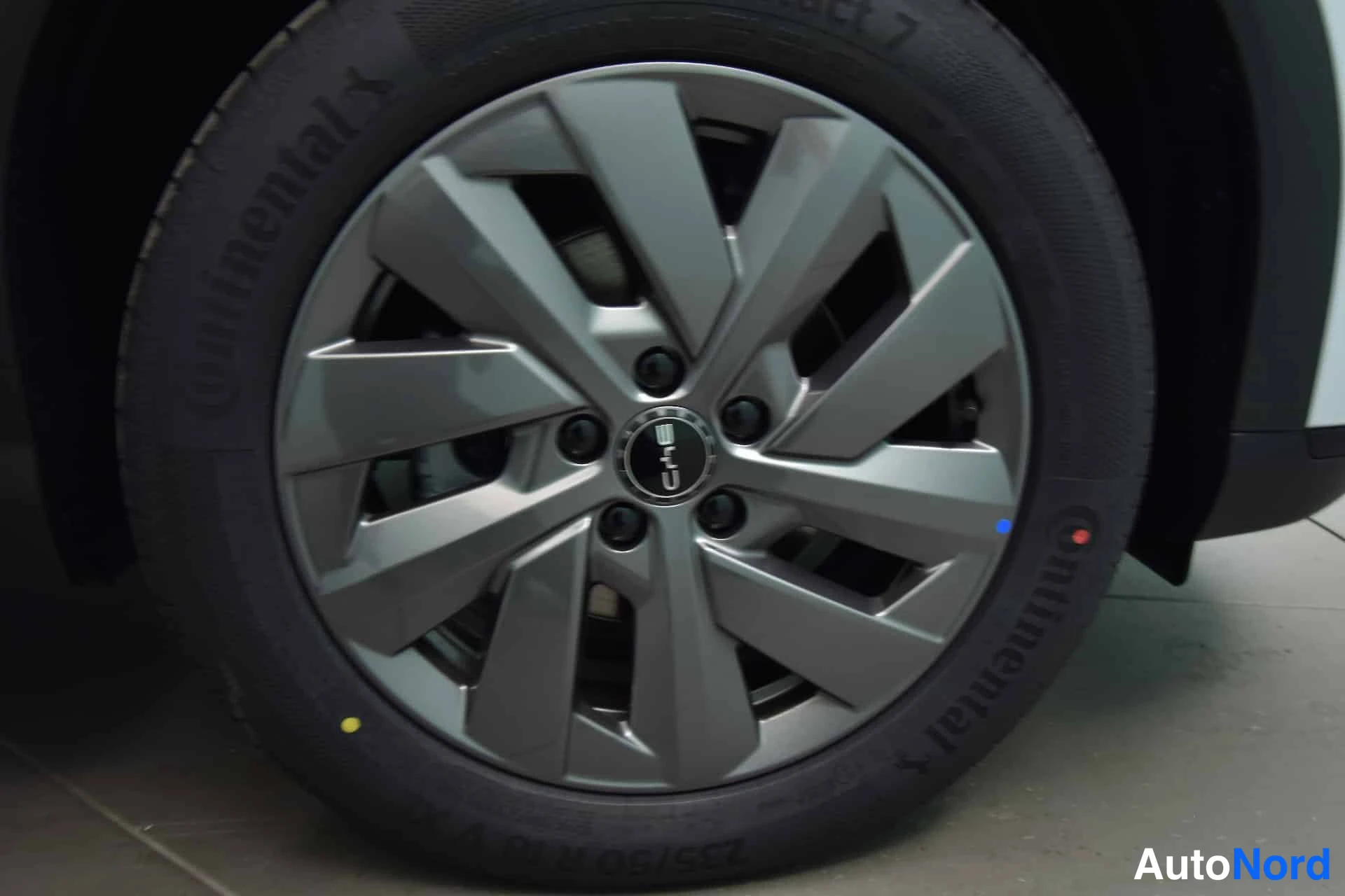 Valkoinen BYD Atto 3 2026, yksityiskohta, kuva 31