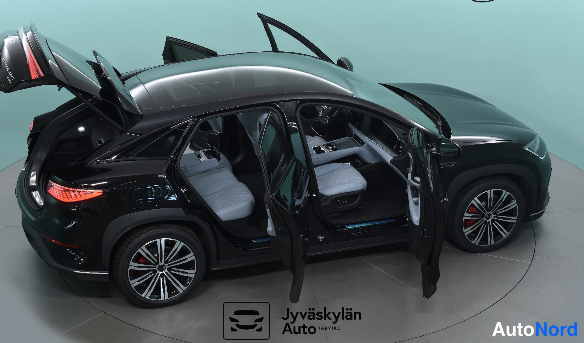 Musta BYD Sealion 7 2026, takaviisto, kuva 10