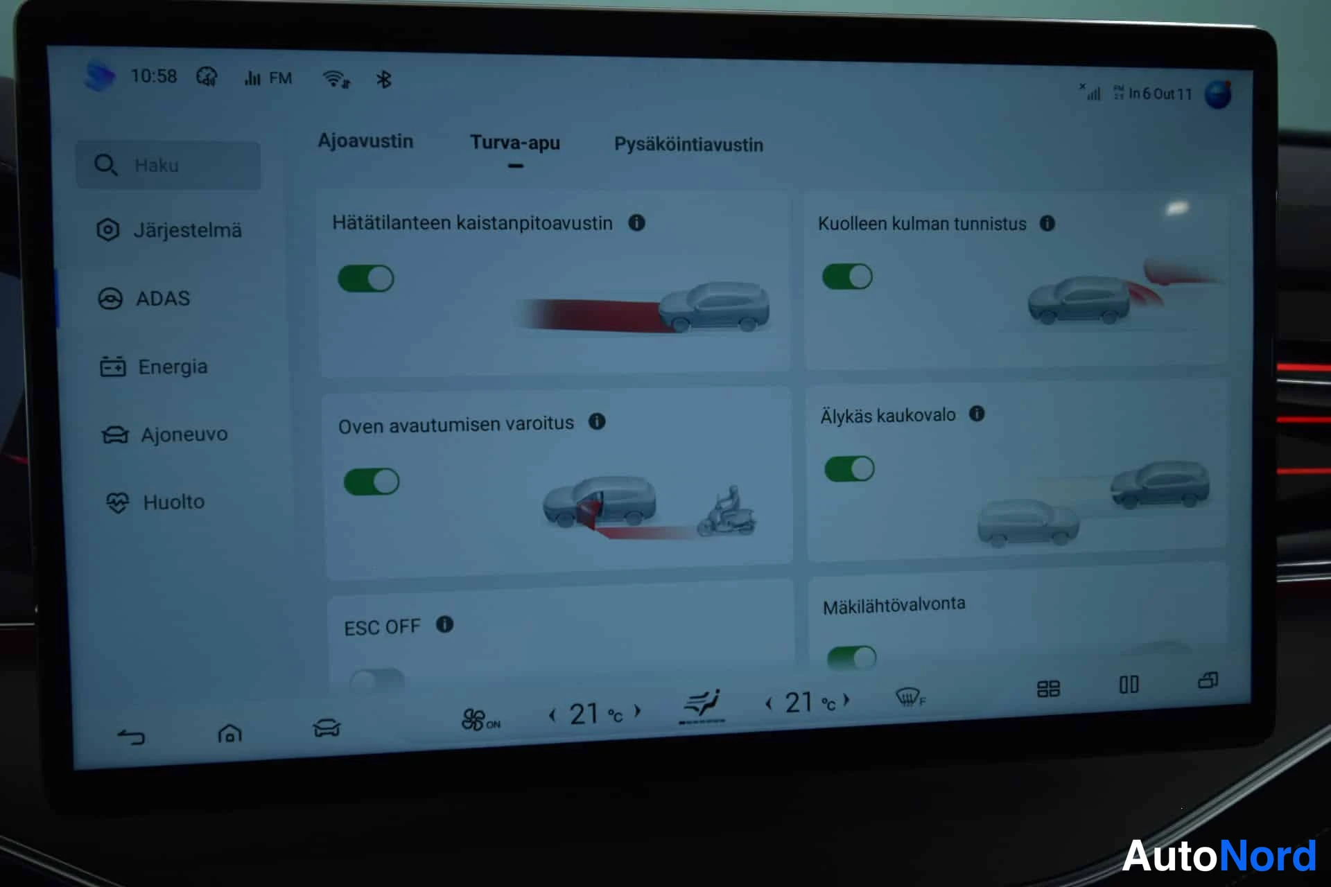 Harmaa BYD Tang 2026, yksityiskohta, kuva 35