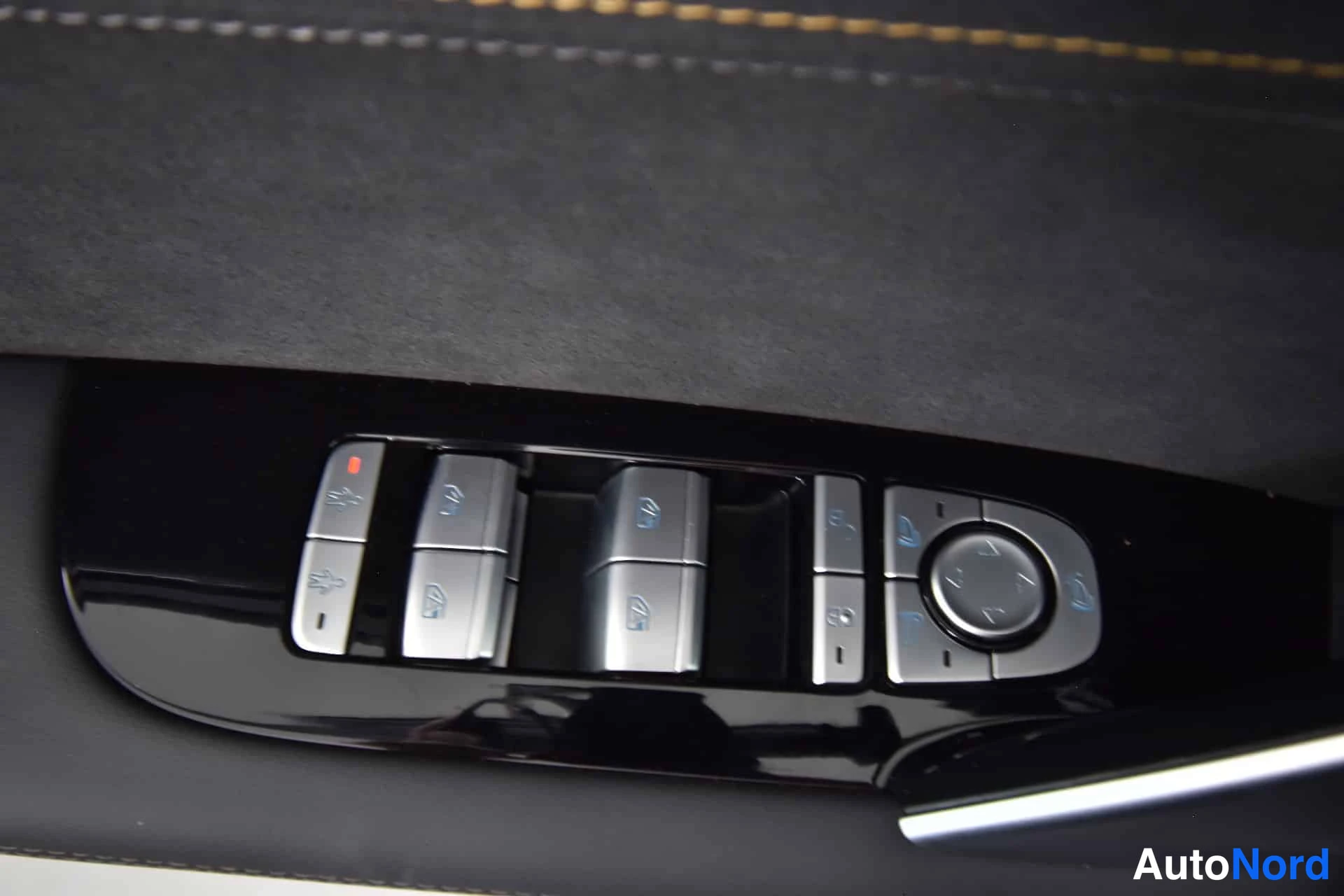 Harmaa BYD Tang 2026, yksityiskohta, kuva 31