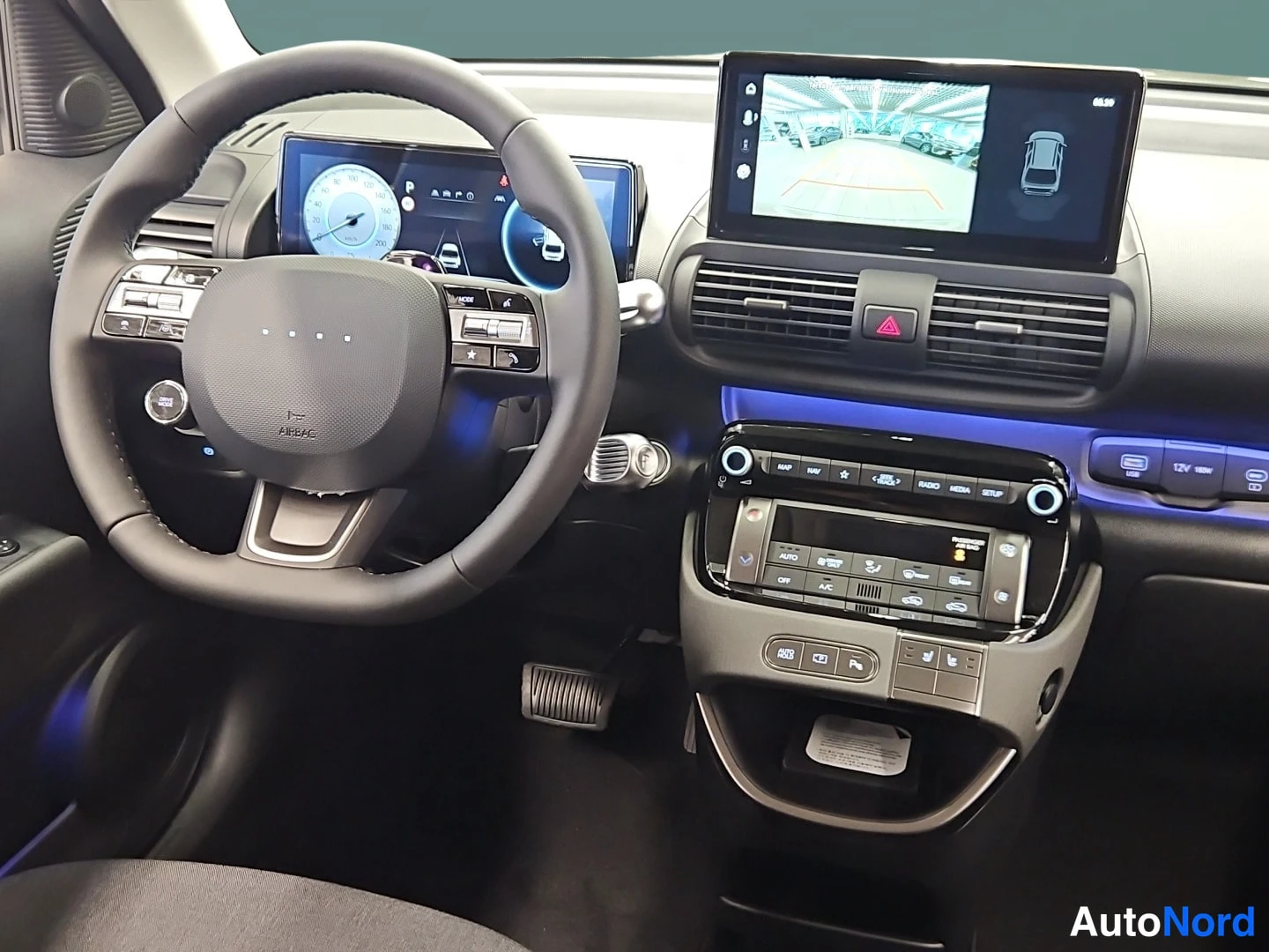 Vihreä Hyundai Inster 2026, ohjaamo, kuva 11