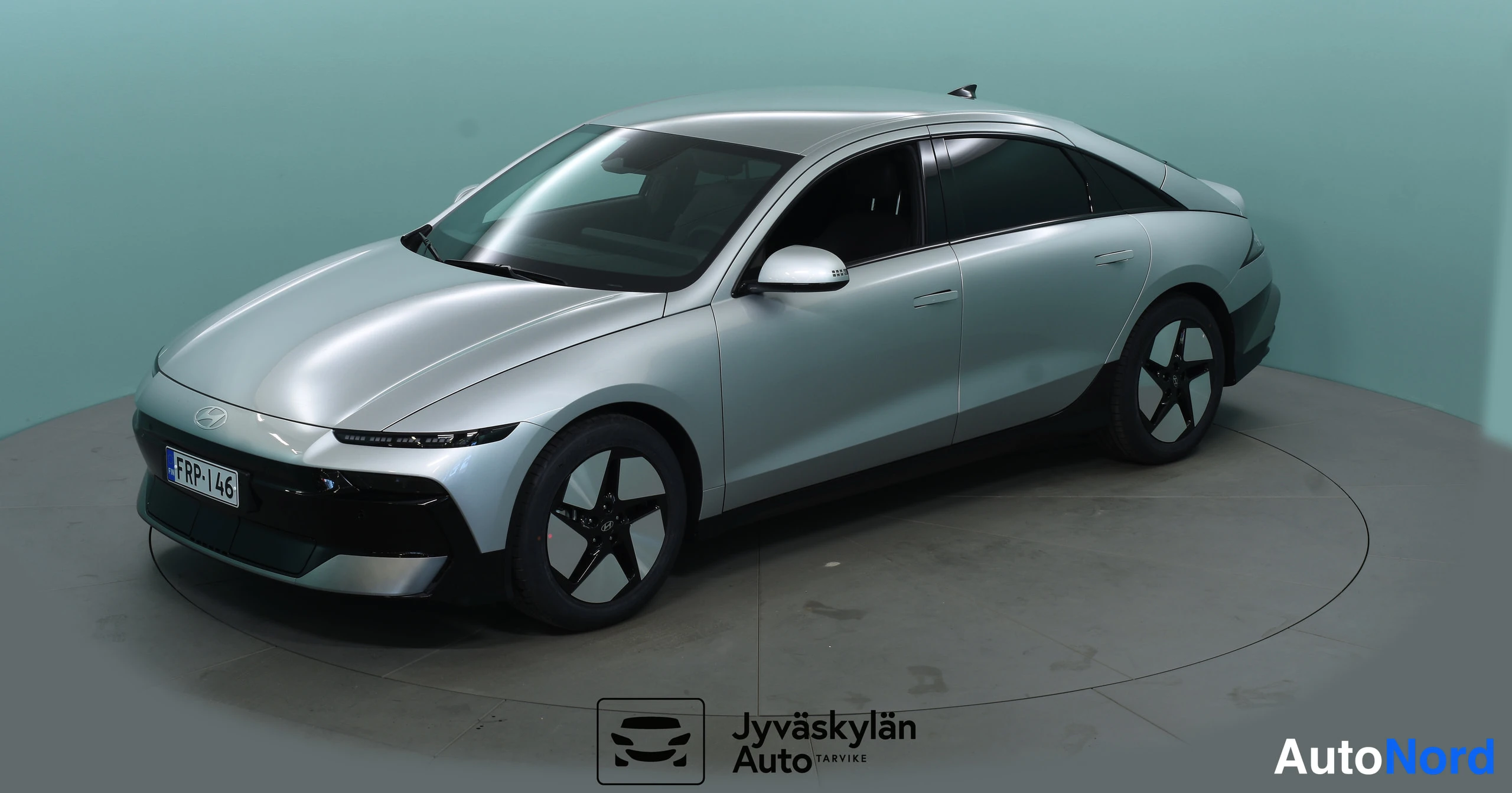 Harmaa Hyundai IONIQ 6 2026, etuviisto, keula vasemmalle, kuva 2
