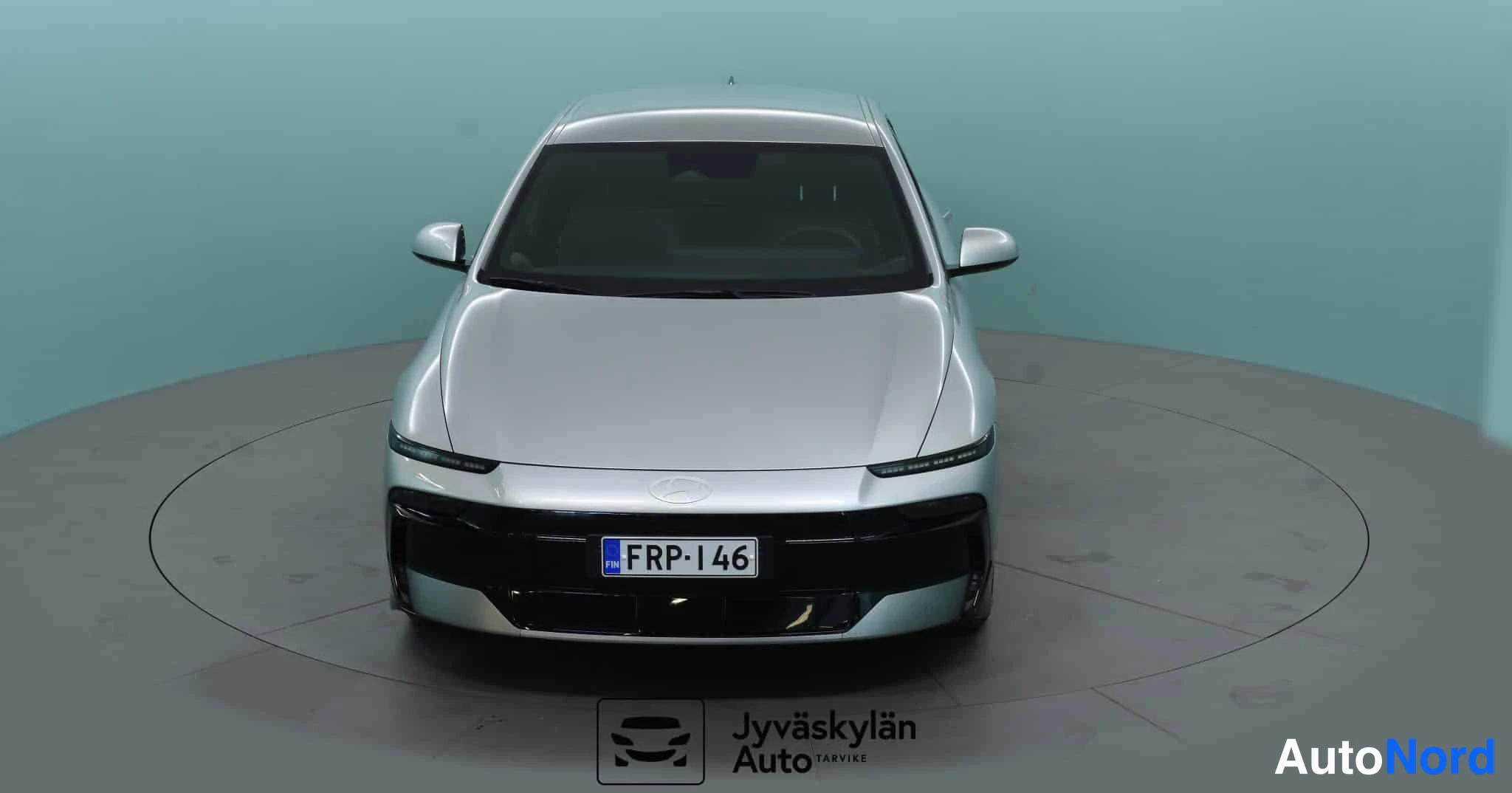 Harmaa Hyundai IONIQ 6 2026, edestä, kuva 13