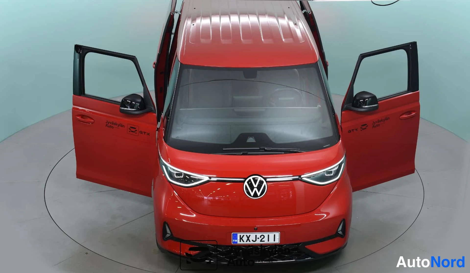Punainen Volkswagen ID 2025, edestä, kuva 6