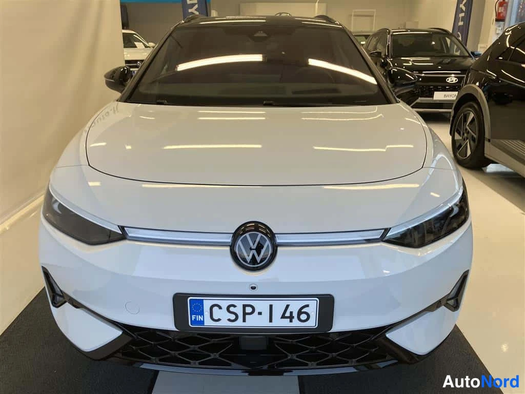 Valkoinen Volkswagen ID.7 2026, edestä, kuva 2
