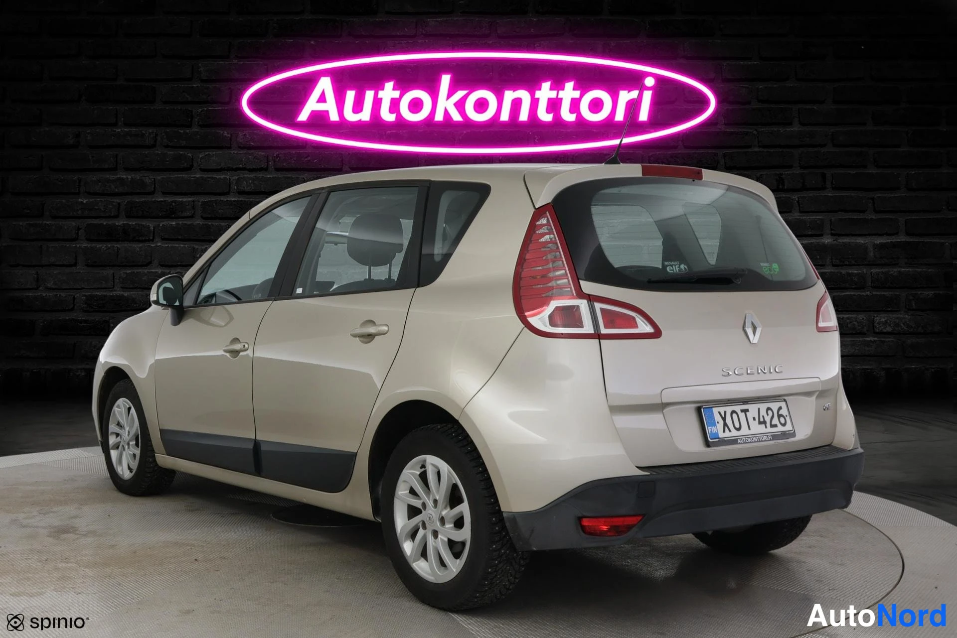 Beige Renault Scenic 2011, takaviisto, kuva 4